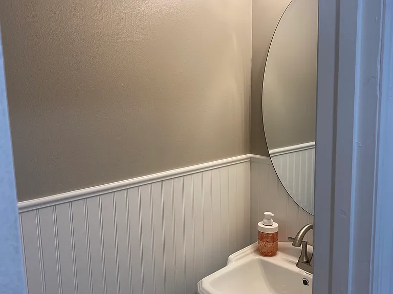 2930 Millbank Row — Photo 11