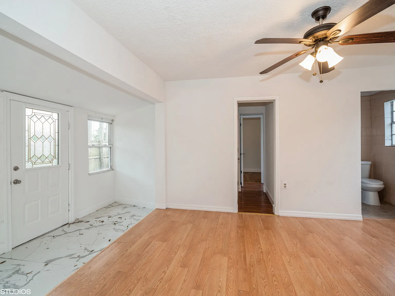 4 bed, 1.5 bath, 1050 sqft, $1,500 — Photo 3