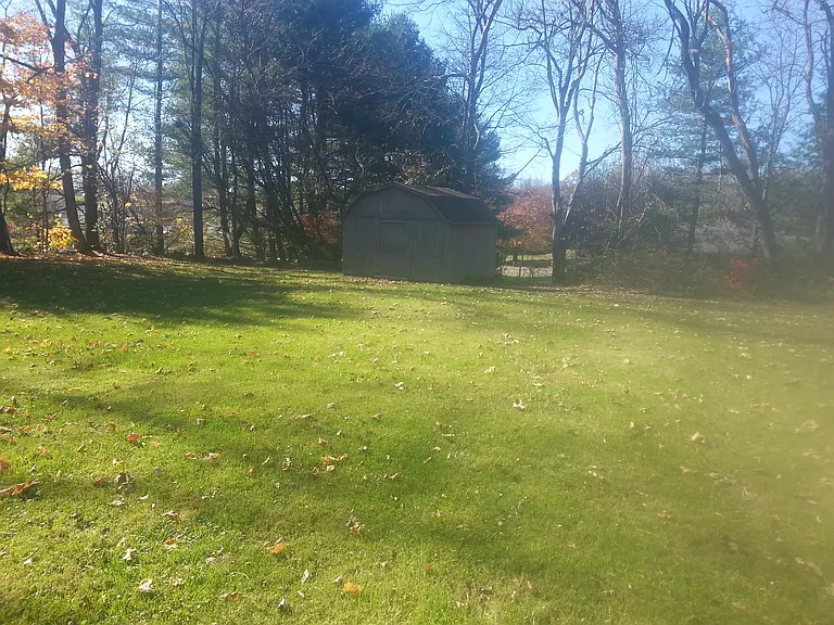 1001 Montgomery St — Photo 7