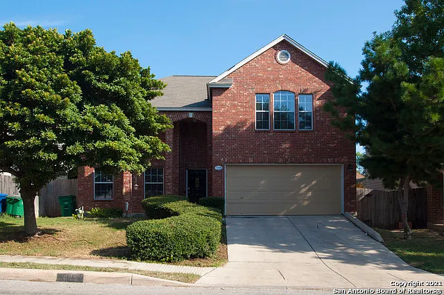 10106 Cedarcliff
