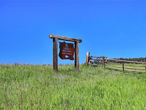 5th image of 171 Buckhorn Trl