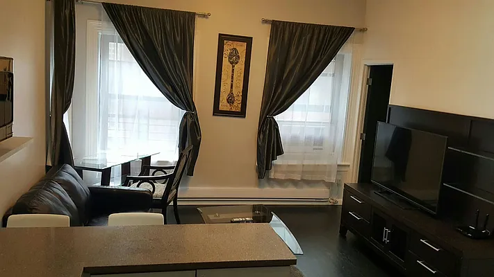 Rented by REAL New York | media 12