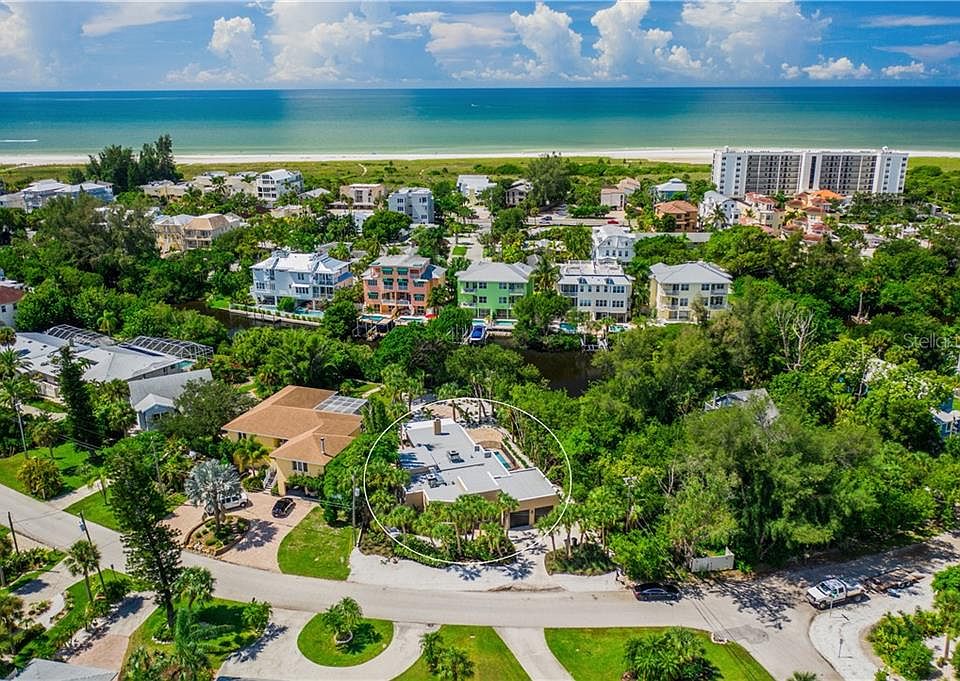 1st image of 414 Island Cir