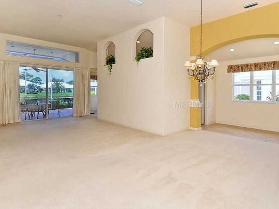 3rd image of 5057 Seagrass Dr