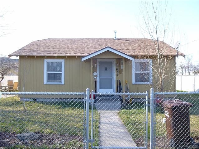 1st image of 635 NW Harwood St