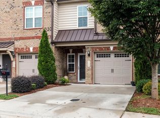 1127 Augustine Heights Dr, Winston Salem, NC 27103