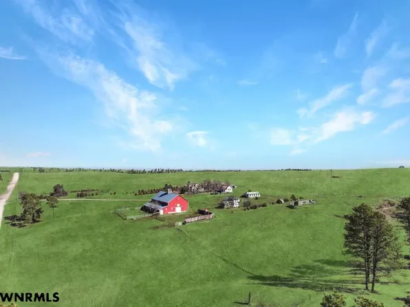 1312 W Ash Creek Rd, Crawford, NE 69339