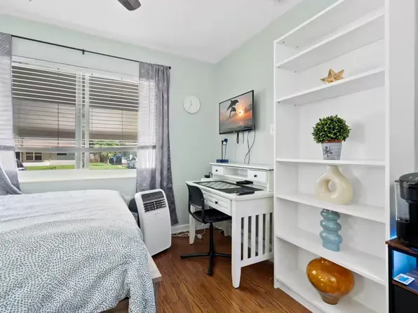 660 NE 35th St, Fort Lauderdale, FL 33334