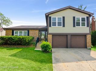 2079 Audubon Dr, Glendale Heights, IL