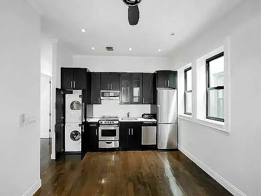 2nd image of 1377 Lexington Ave APT 4C