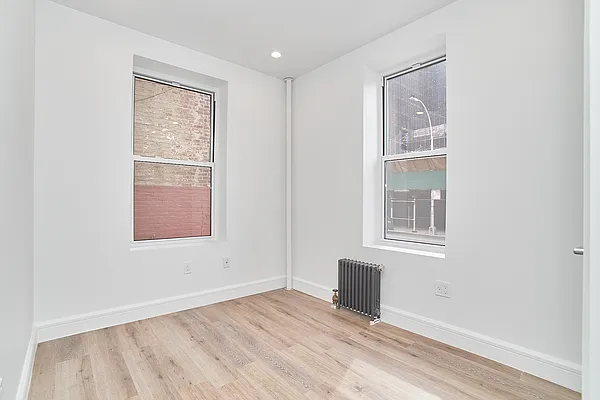 Rented by REAL New York | media 18