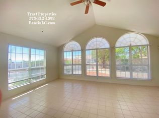 6800 Via Emma, Las Cruces, NM 88007