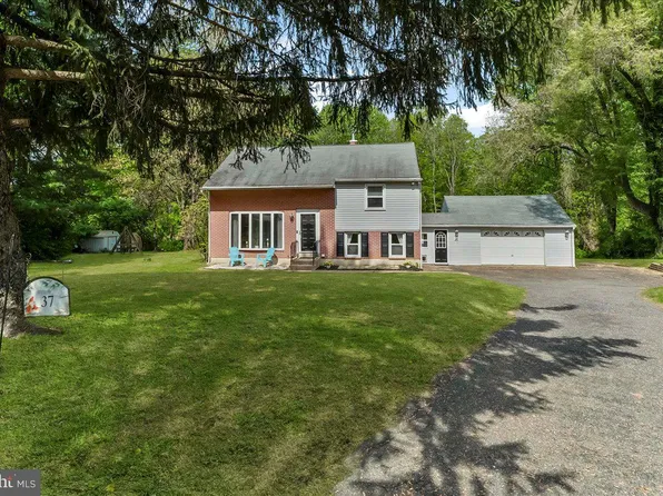 37 Bolling Cir, Chadds Ford, PA 19317