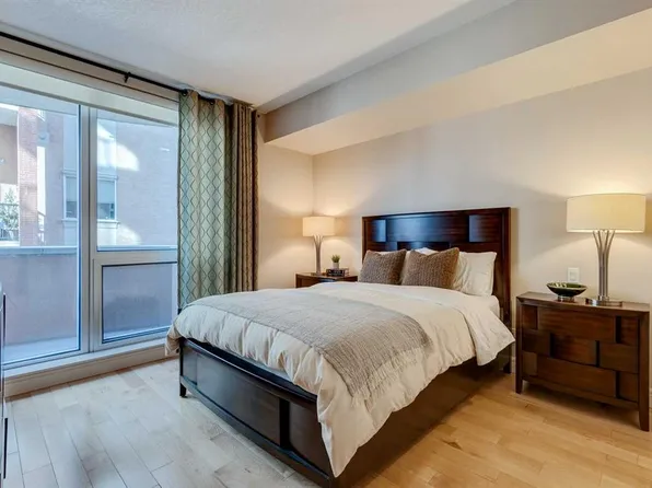 817 W 15th Ave SW #206, Calgary, AB T2R 0H8