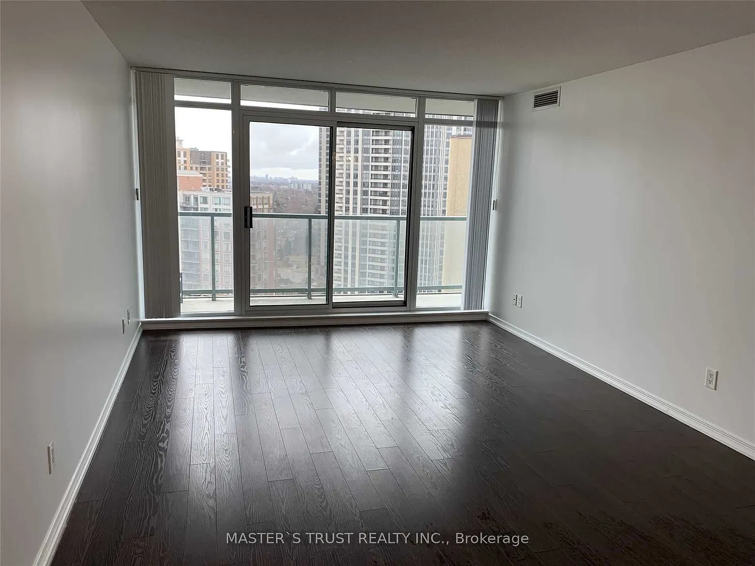 2 bed, $2,900 — Photo 4