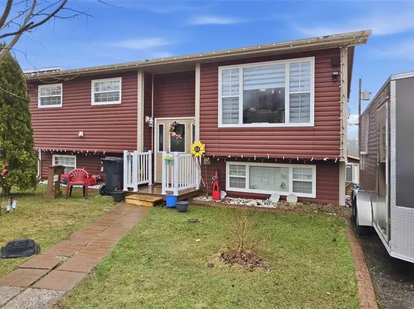 22 Mt Vincent Crescent, Marystown, NL A0E2M0