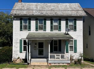 381 Vine St, Milton, PA 17847