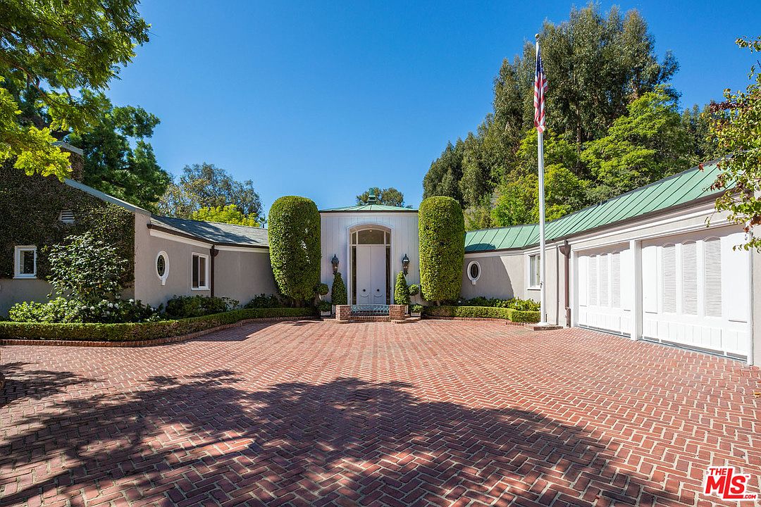 805 N Hillcrest Rd, Beverly Hills, CA 90210 | Zillow