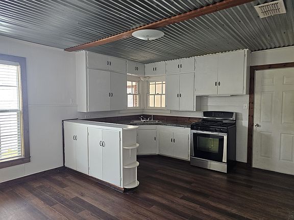 5th image of 1425 College St