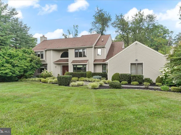 7 Hillingham Ct, Chadds Ford, PA 19317