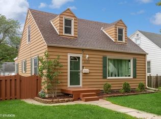 3133 N 77th St, Milwaukee, WI 53222