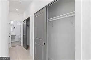 1005 W Orleans St — Photo 14