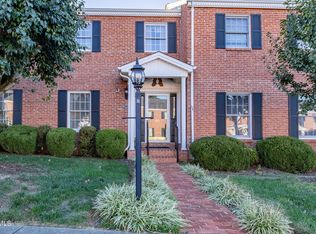 2734 Oakland Ave #F-60, Johnson City, TN 37601