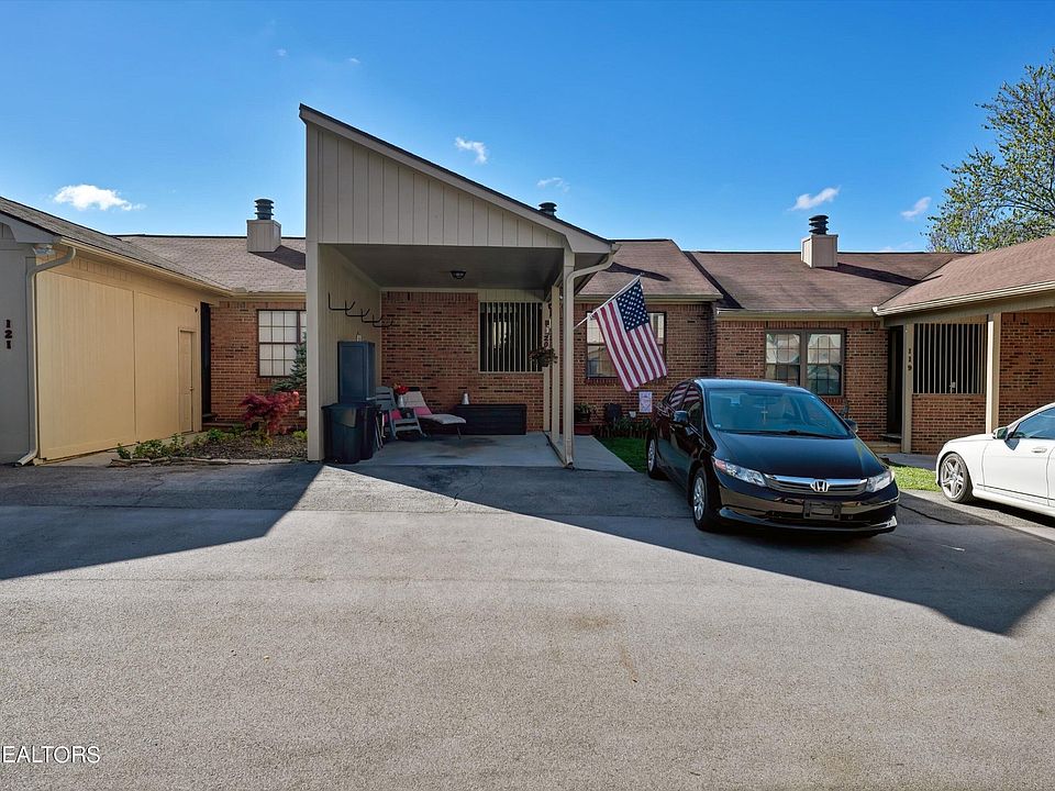 1st image of 8600 Olde Colony Trl APT 120