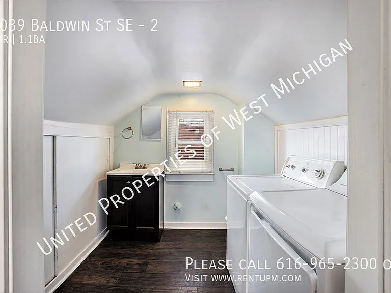 1039 Baldwin St SE #2 — Photo 8