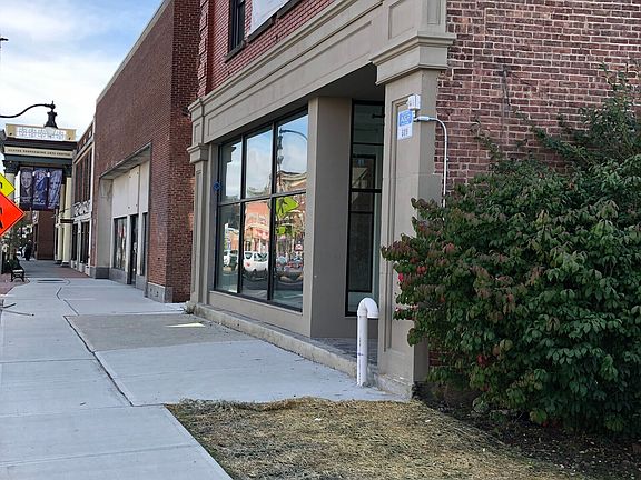 2nd image of 609 Broadway