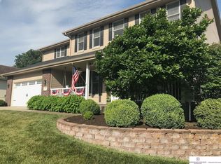 19618 Ridgeway Rd, Plattsmouth, NE 68048