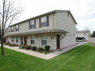 1st image of 220 Princeton Dr #1