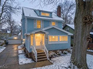 2206 Westminster Rd, Cleveland Heights, OH 44118