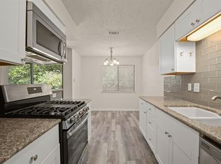 3610 Greystone Dr #B, Austin, TX 78731