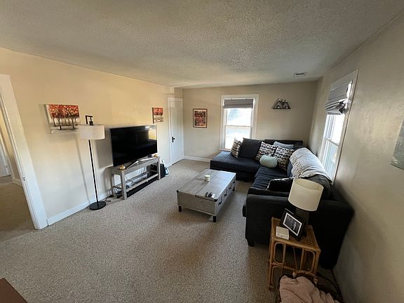 Living room/common space