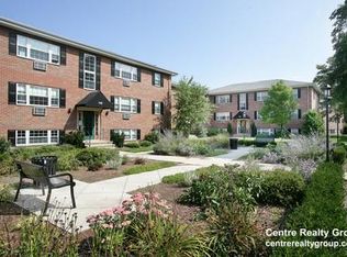 93 Farwell St APT D, Newton, MA 02460