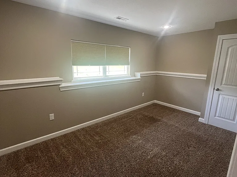 455 Ash Ct — Photo 19