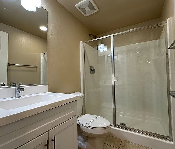 4543 Rainier Ave #18 — Photo 23