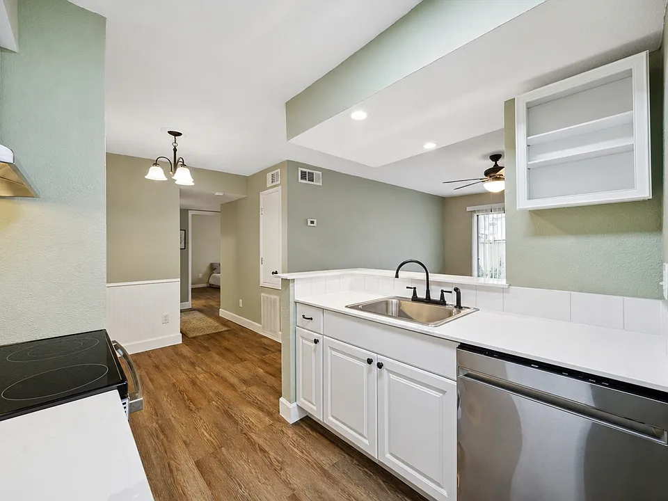 250 El Dorado Blvd #175