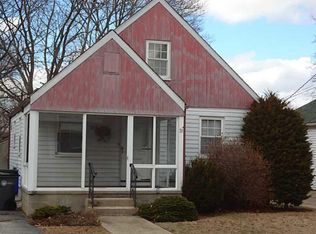 38 Hazael St, Providence, RI 02908