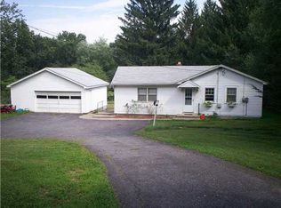 198 Lakeside Rd, Newburgh, NY 12550