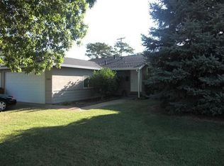 9305 Emily St, Elk Grove, CA 95624