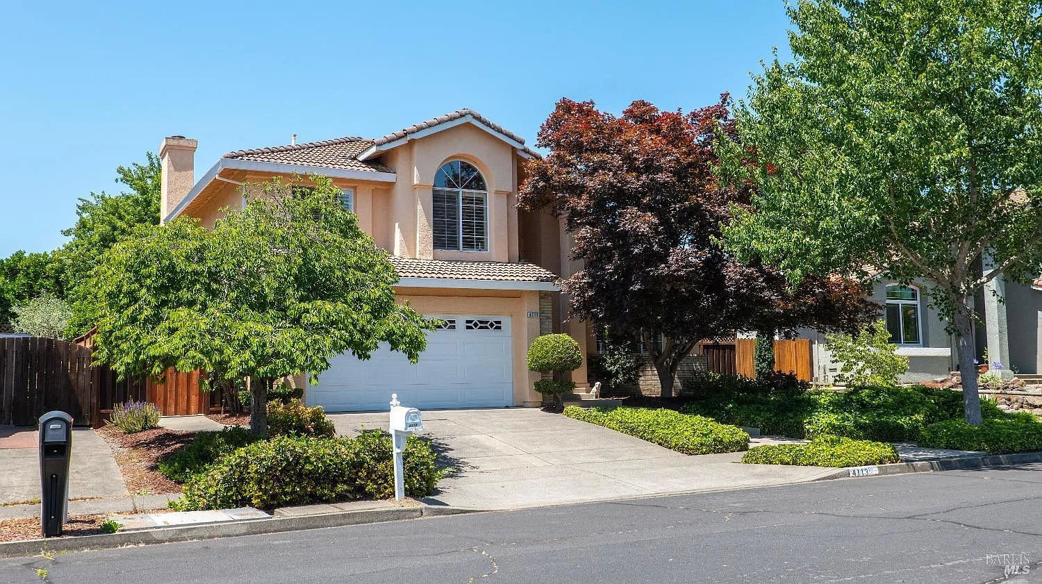 4113 Primrose Way photo 1