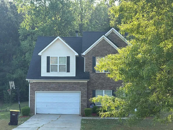 7145 Magnolia Ln, Fairburn, GA 30213