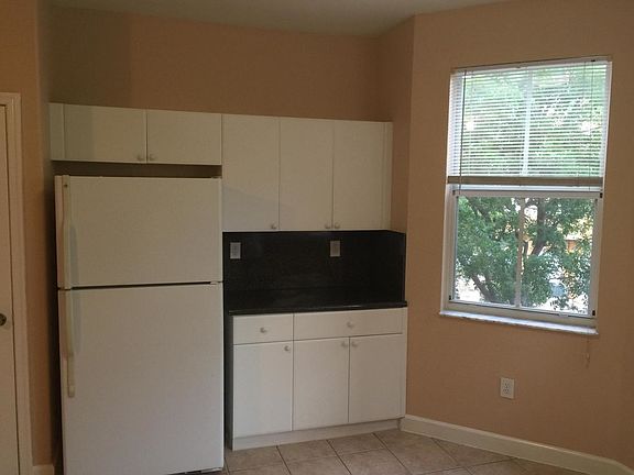 5th image of 3705 Shoma Dr