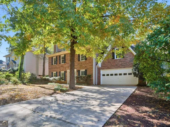 4085 Vicksburg Dr, Lawrenceville, GA 30044