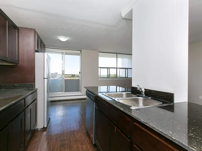 137 Church St — Photo 21
