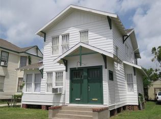 3312 Bernardo De Galvez, Galveston, TX 77550