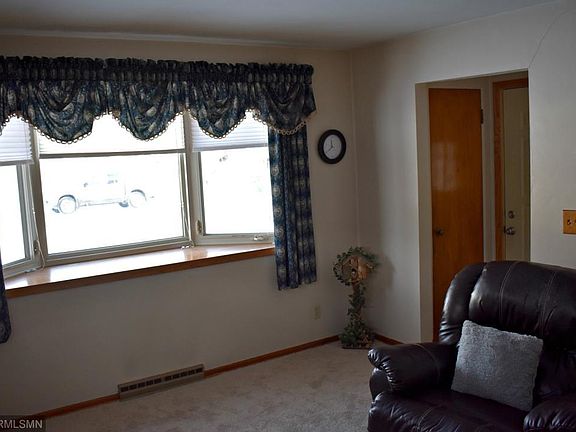 5th image of 347 W McKinley St