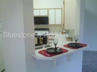 1332 SW Cheltenham St APT 17, Portland, OR 97239